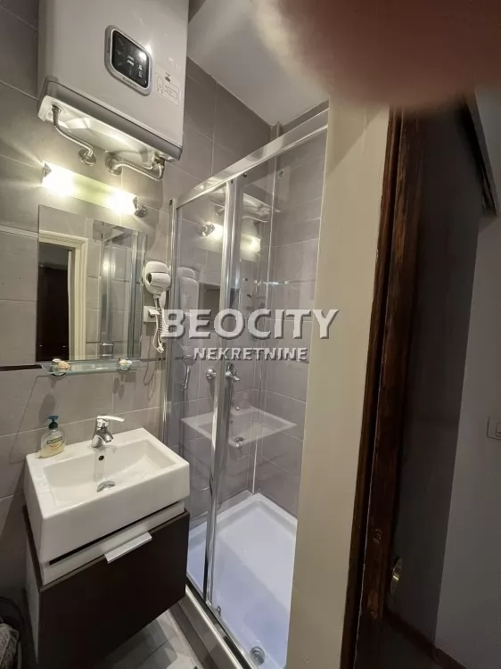 četvorosoban stan, 120 m2, Centar ID: 3647 19