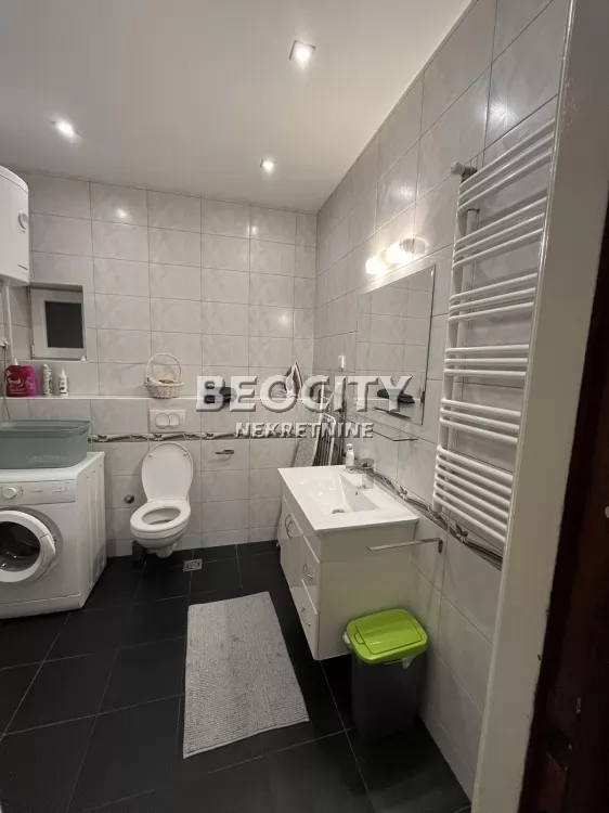 četvorosoban stan, 120 m2, Centar ID: 3647 21