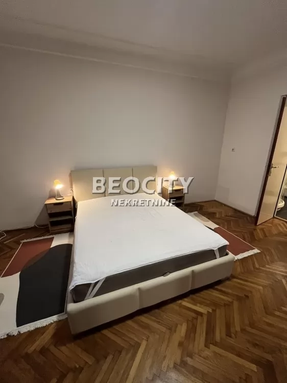 četvorosoban stan, 120 m2, Centar ID: 3647 8