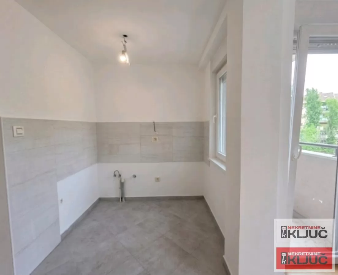 DETELINARA, 40m2, Dvosoban, Nov 3