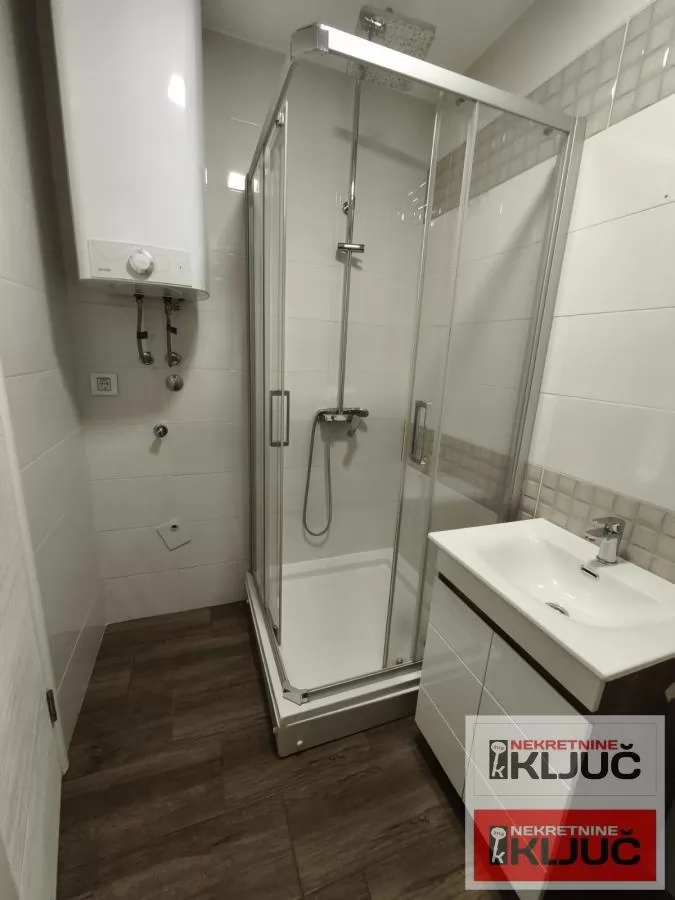 DETELINARA, 40m2, Dvosoban, Nov 8