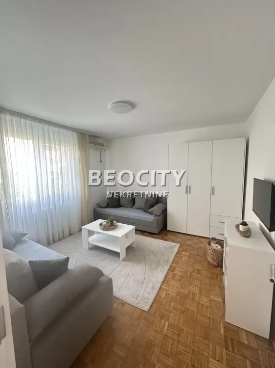 Jednosoban stan, 31 m2, Grbavica, Alekse Šantića ID: 132582 2