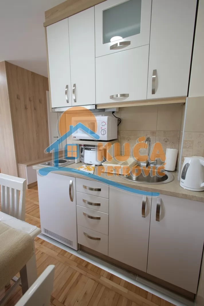 Jednosoban stan, 38 m2, Olimpijska ulica ID: p-016556 8