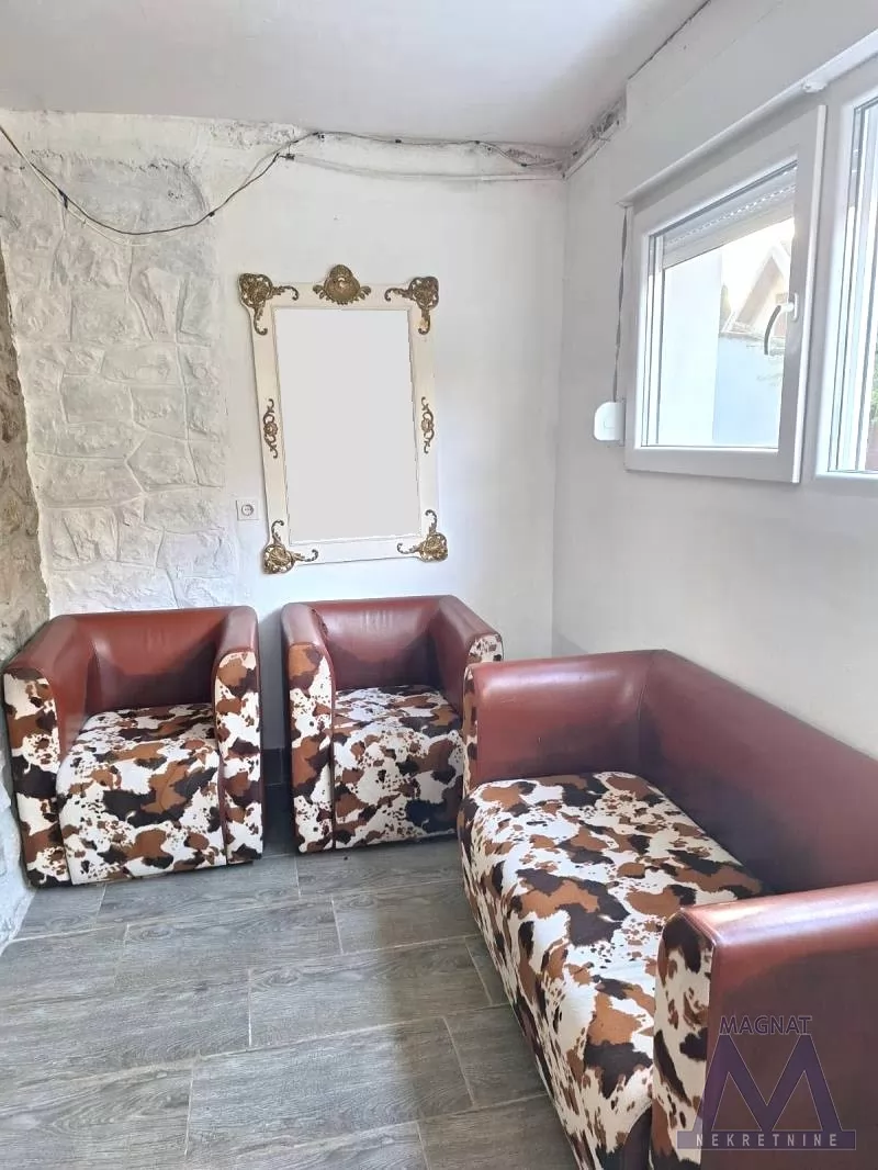 Stan,SREMSKA KAMENICA,SREMSKA KAMENICA,kv: 40, € 250, ID: 9101774 4