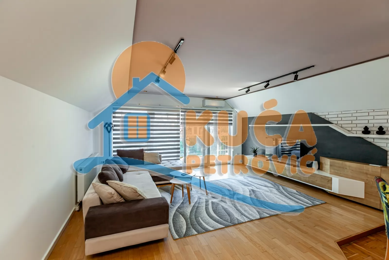 Trosoban stan, 92 m2, Čair, Tome Rosandića ID: p-016561 2