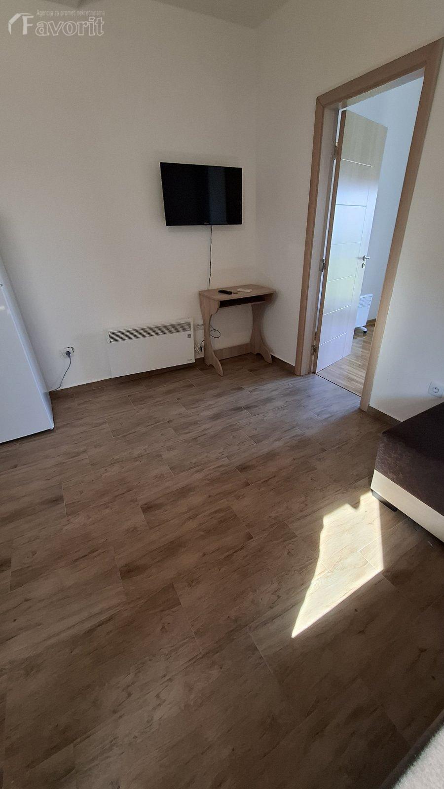 VISNJICA, MARSALA TITA, 38m2 4
