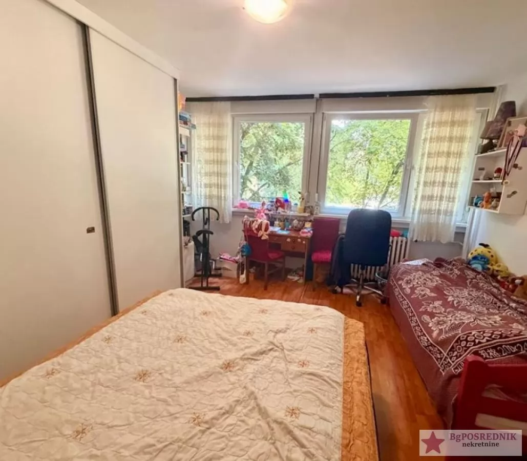 Voždovac, Medaković II, Radovana Simića Cige, 39m2 4