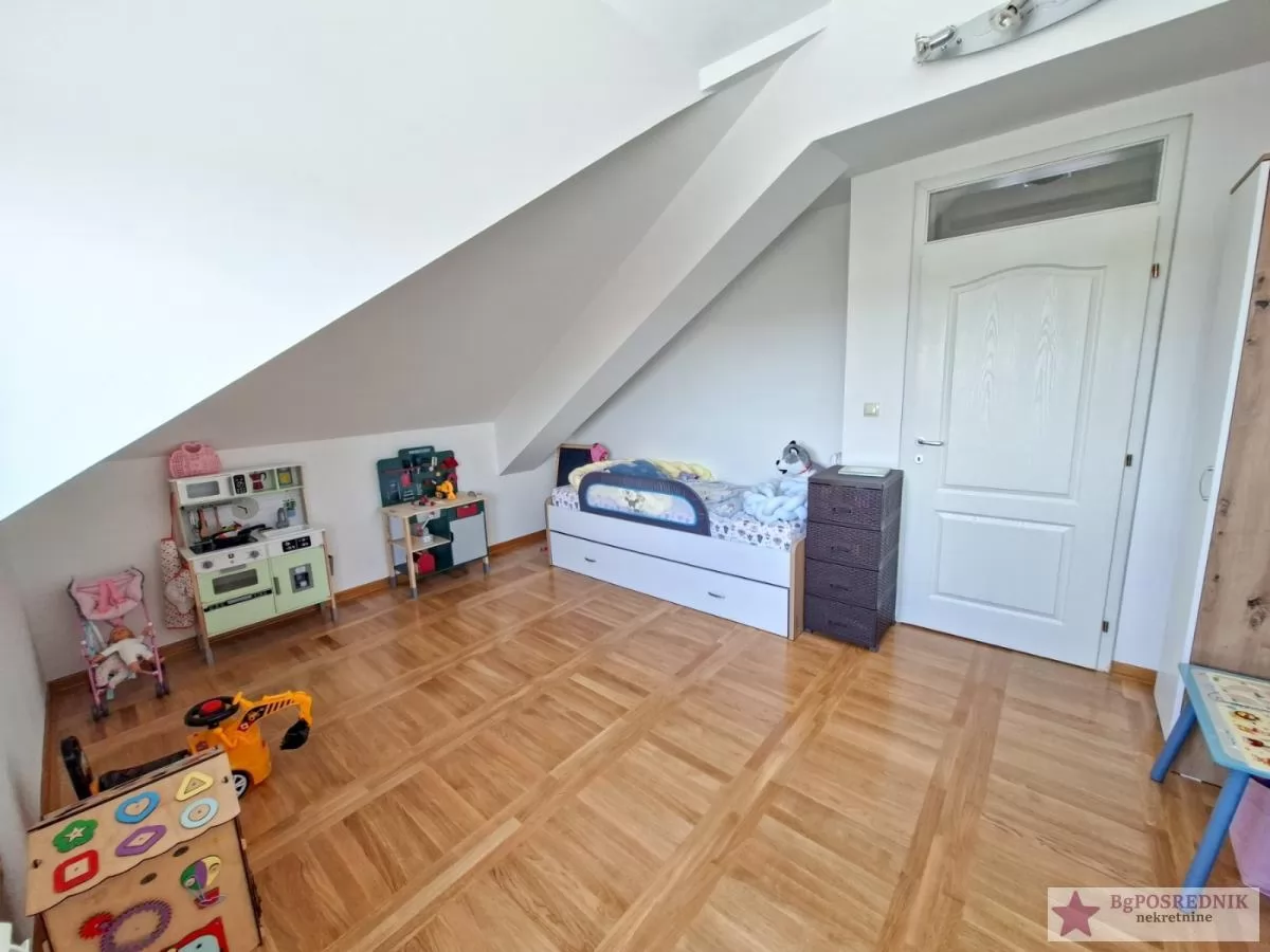 Zemun, Plavi horizonti, Mihajla Bandura, 119m2 8