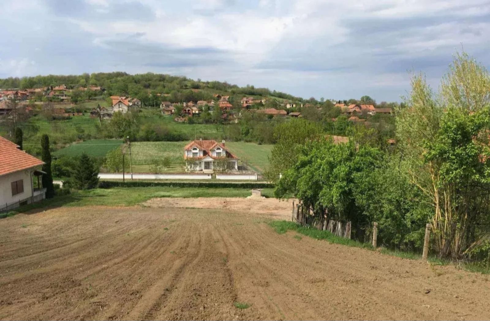 Gradjevinsko zemljiste Krnjevo Velika Plana 1