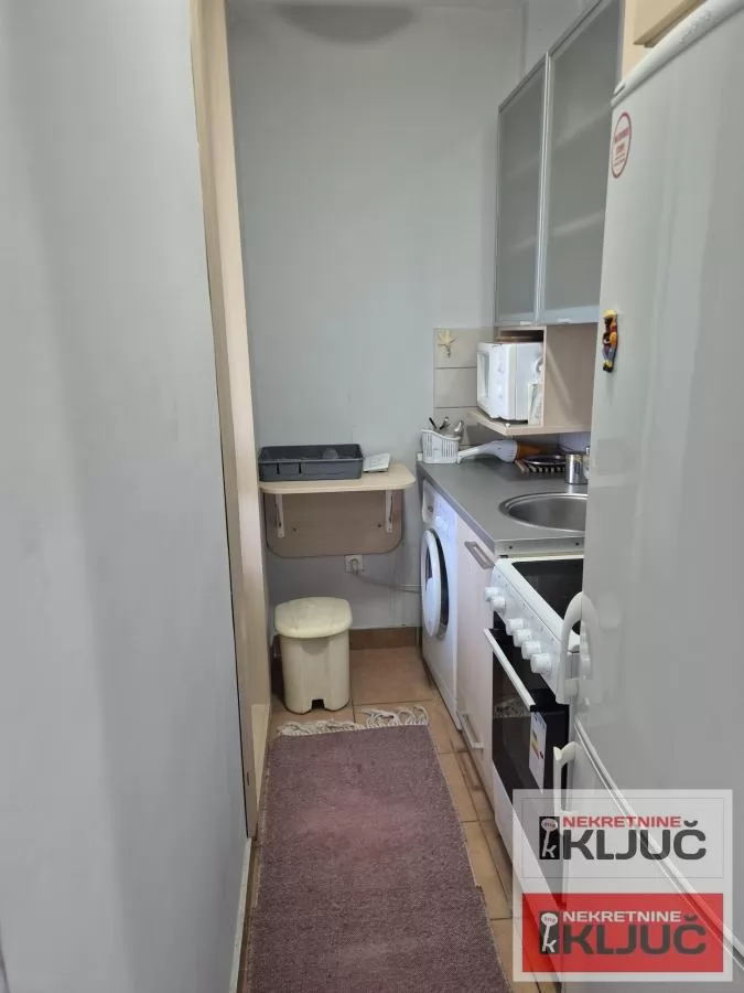 Dobar jednosoban stan na Novom naselju 5