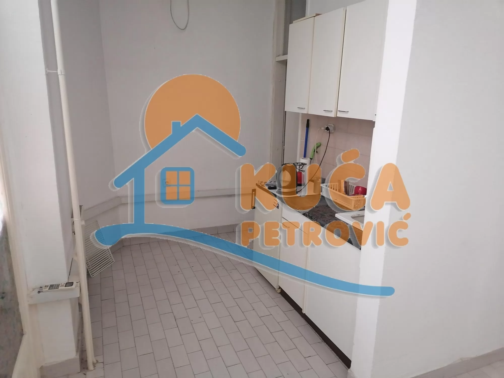 Lokal, 47 m2, Medijana, Bulevar Nemanjića ID: p-016564 4