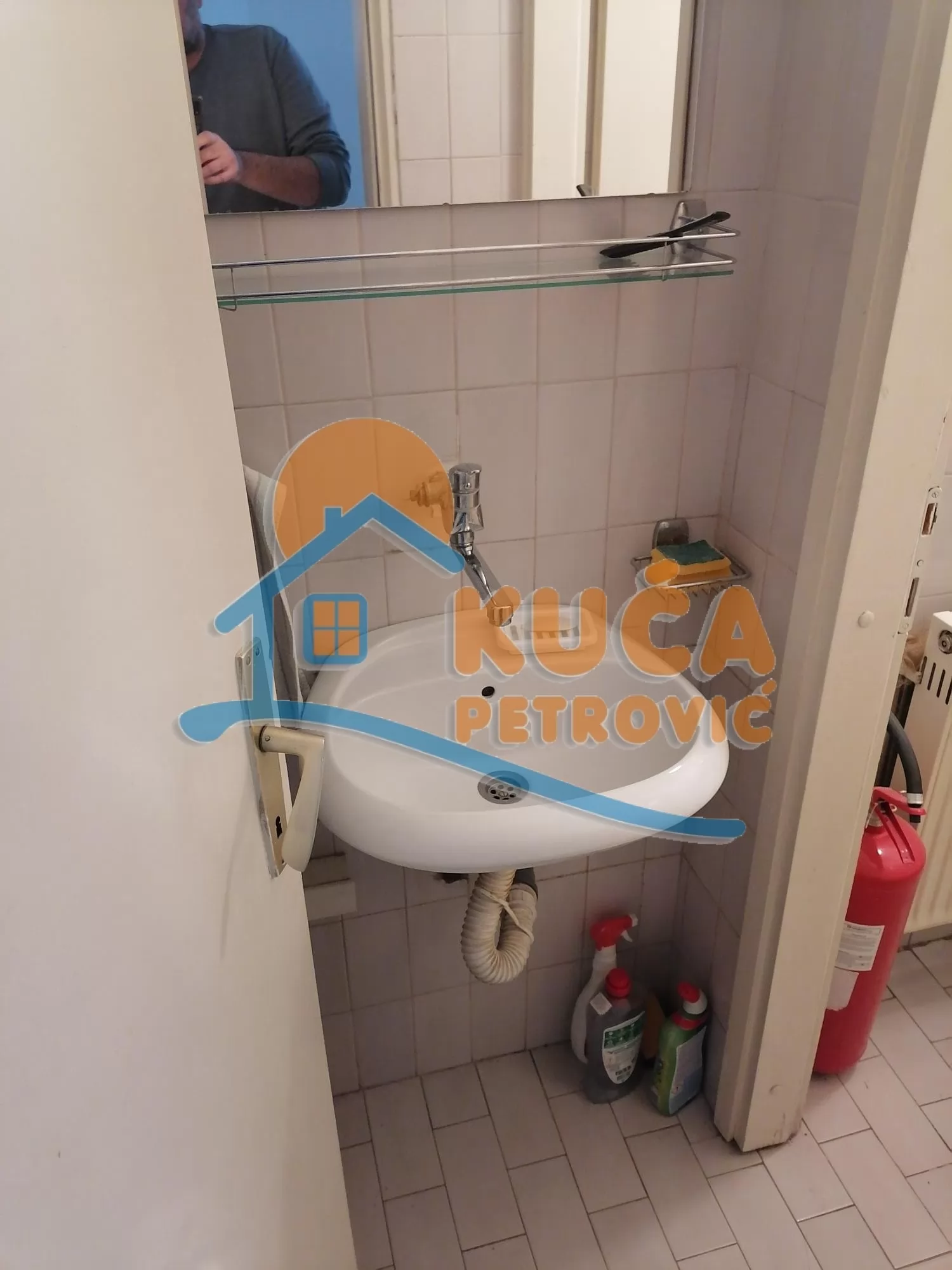 Lokal, 47 m2, Medijana, Bulevar Nemanjića ID: p-016564 5