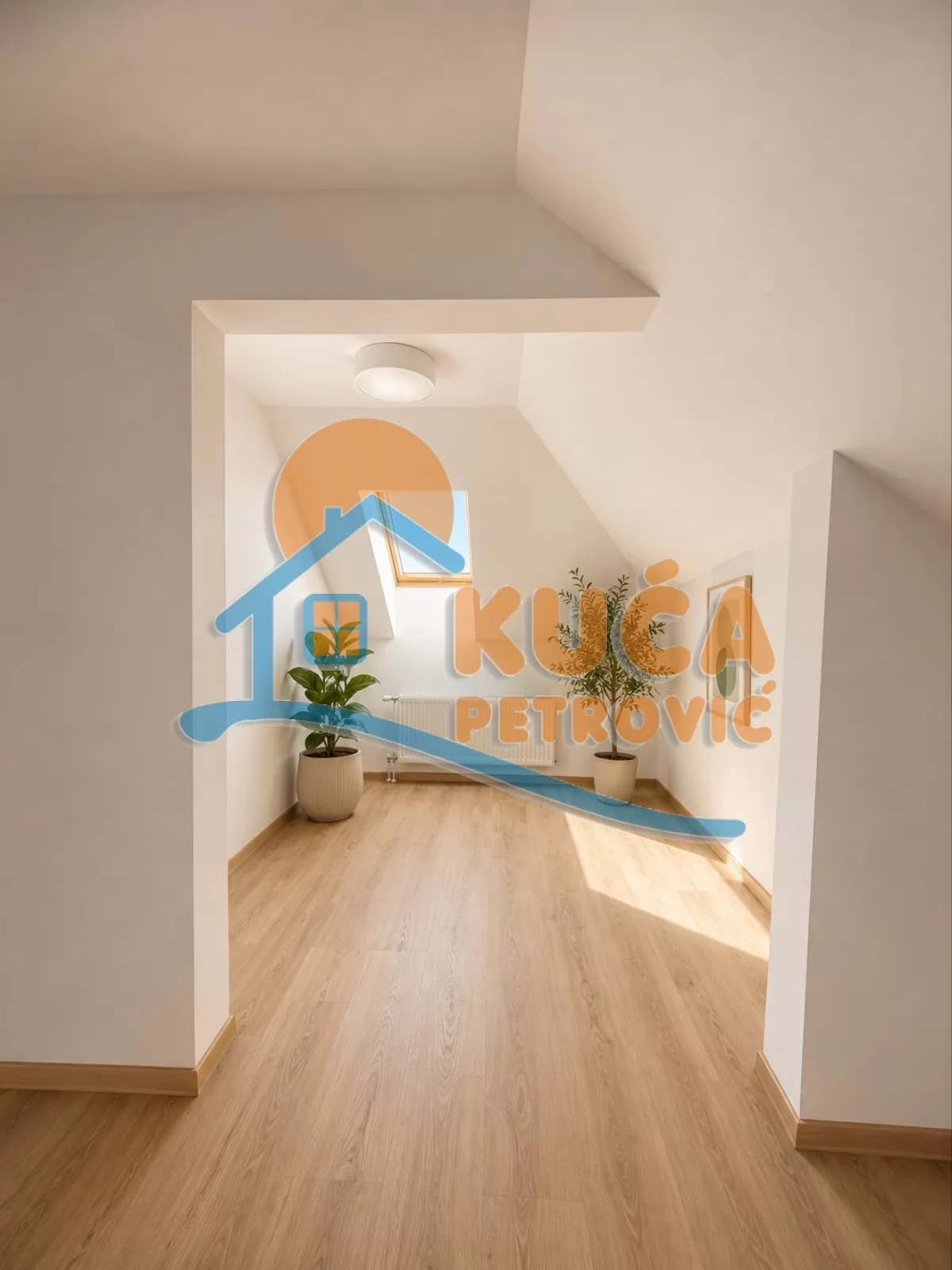 Lokal, 96 m2, Centar, Generala Milojka Lešjanina ID: i-016570 4