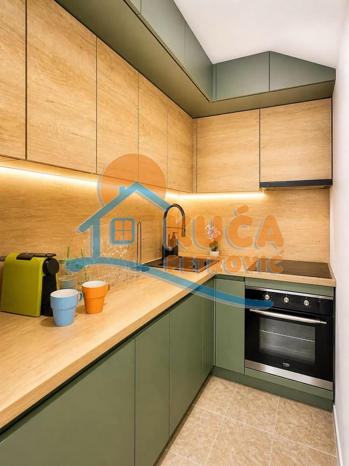 Lokal, 96 m2, Centar, Generala Milojka Lešjanina ID: i-016570 8