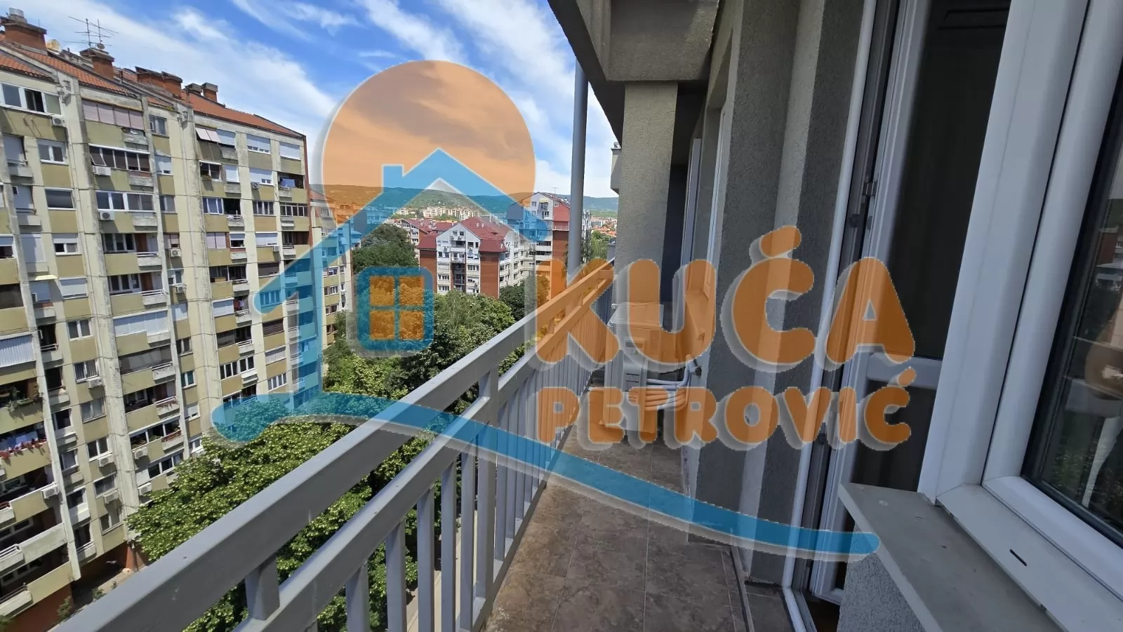 Dvosoban stan, 65 m2, Bulevar Nemanjića, Branka Krsmanovića ID: i-016588 16