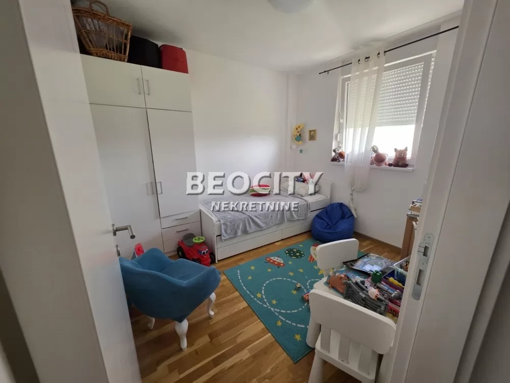 četvorosoban stan, 74 m2, Adice ID: 130678 9
