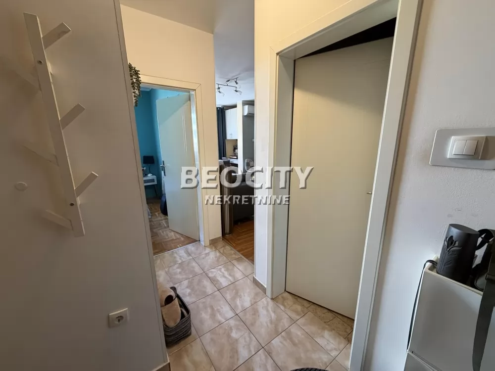 Dvosoban stan, 41 m2, Telep, Bulevar Patrijarha Pavla ID: 132801 9