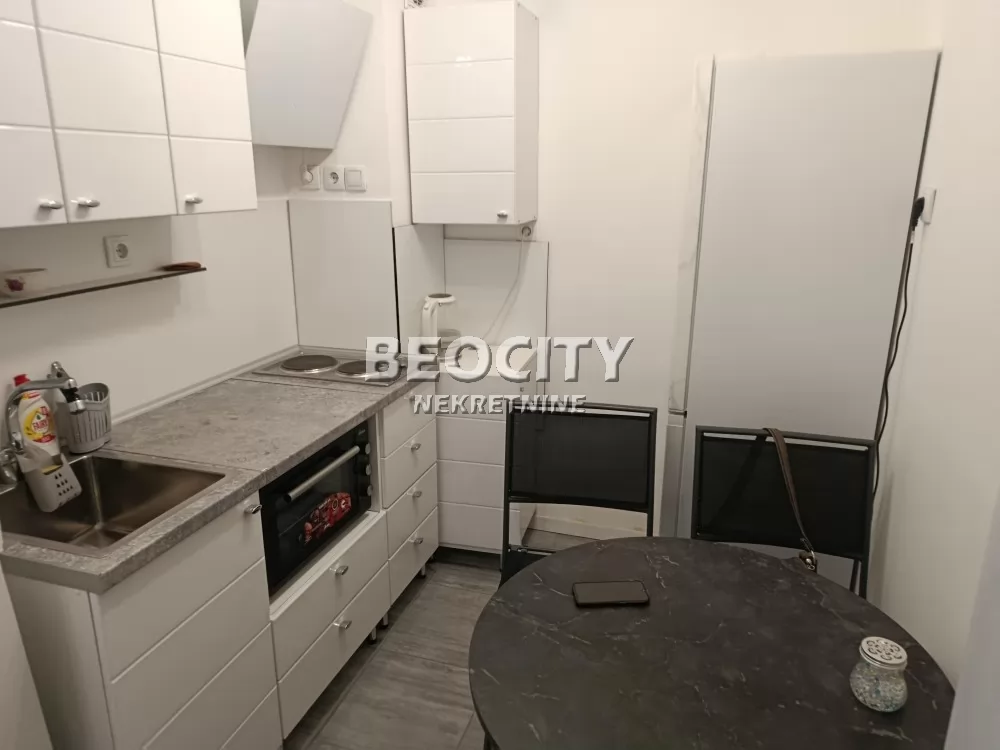 Dvosoban stan, 42 m2, Liman 2 ID: 132787 2