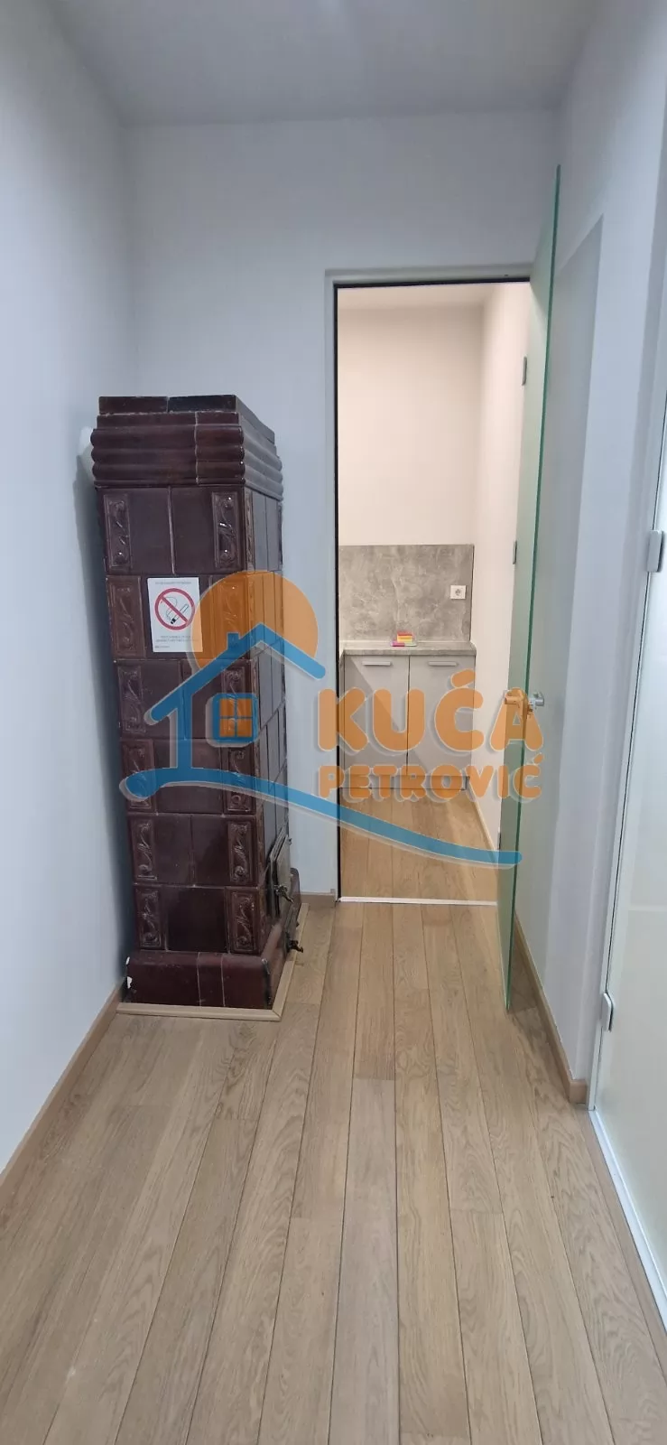 Lokal, 73 m2, Centar, Sinđelićev trg ID: i-016612 8