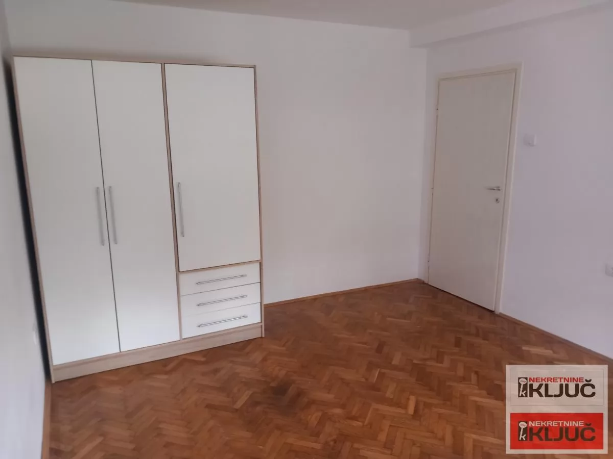 BULEVAR, 31m2, Jednosoban, Renoviran 4