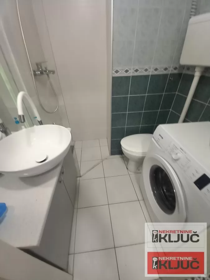 BULEVAR, 31m2, Jednosoban, Renoviran 6
