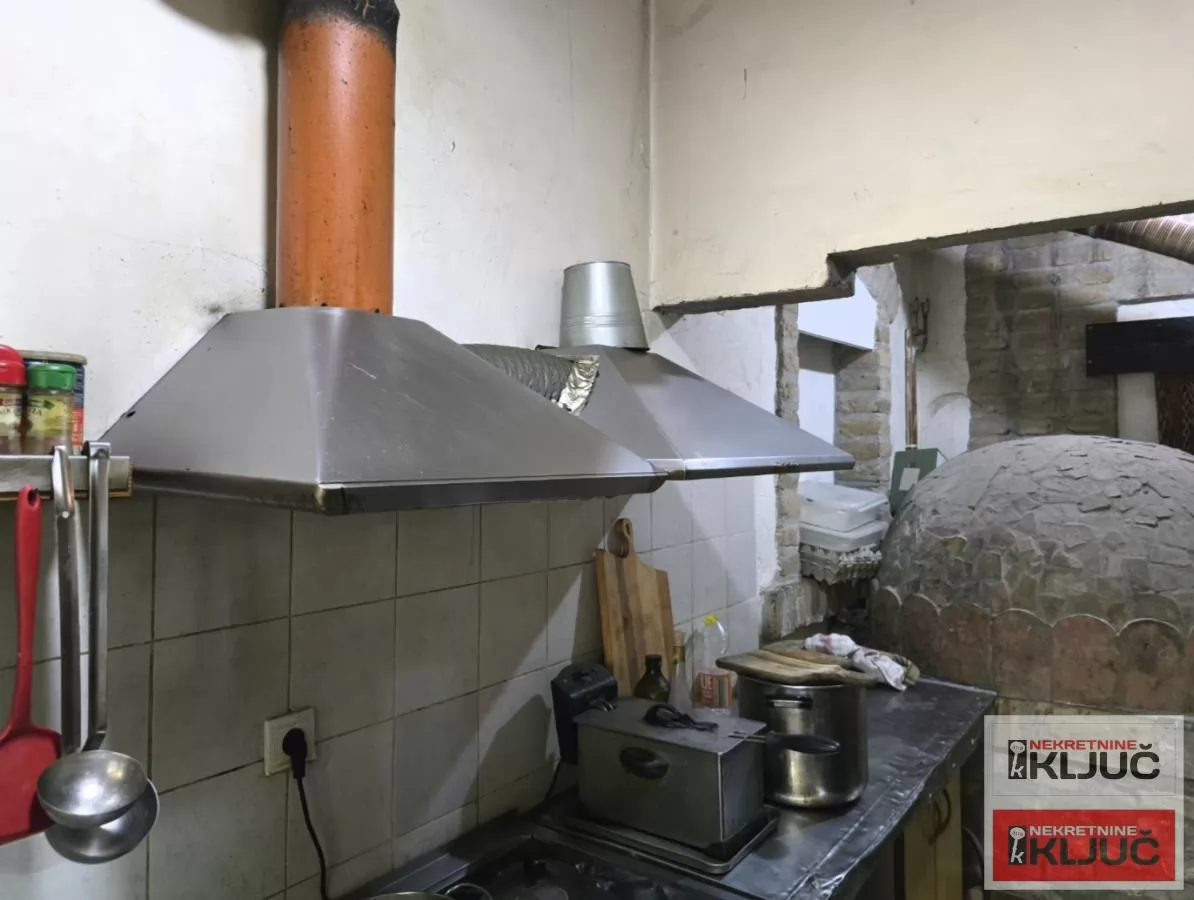 Ugostiteljski objekat 100 m², Centar, Novi Sad 15