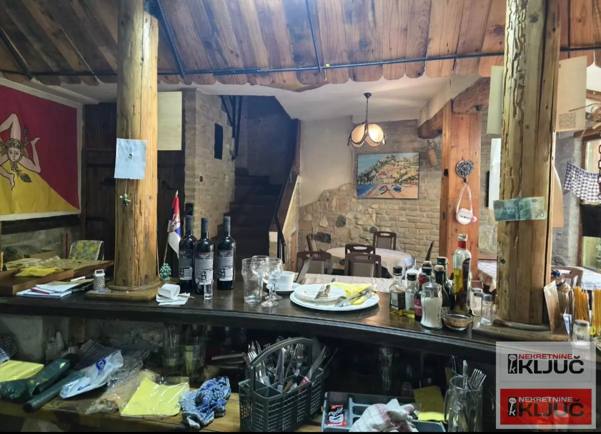 Ugostiteljski objekat 100 m², Centar, Novi Sad 2