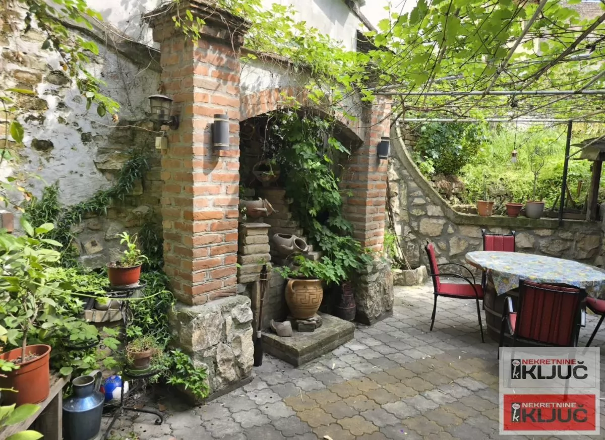 Ugostiteljski objekat 100 m², Centar, Novi Sad 26