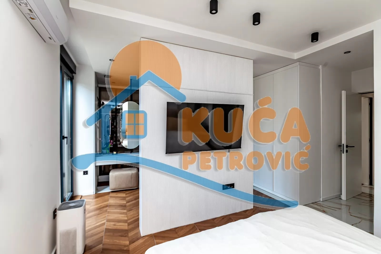 četvorosoban stan, 225 m2, Čair, 9. brigade ID: p-016613 27