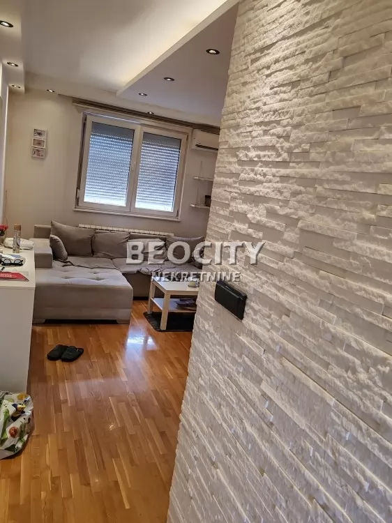 četvorosoban stan, 76 m2, Petlovo brdo, Dobrivoja Petkovica ID: 132843 7