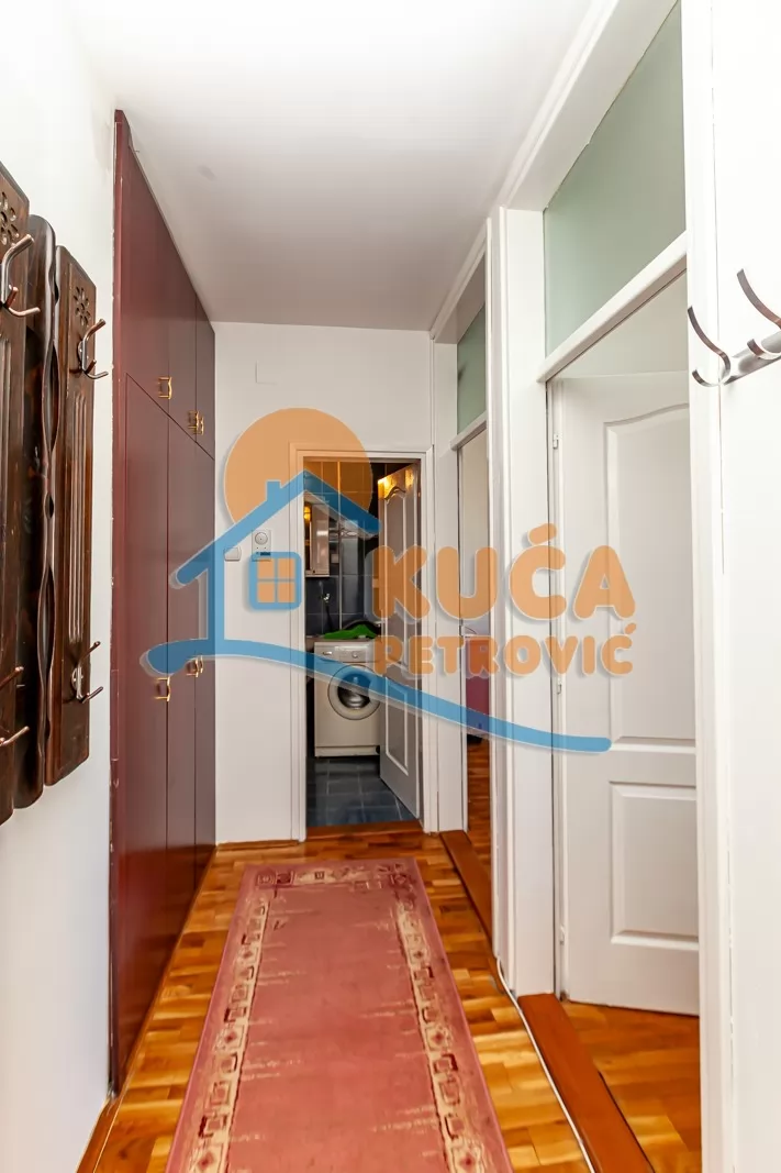 četvorosoban stan, 85 m2, Centar, Prijezdina ID: p-016624 11