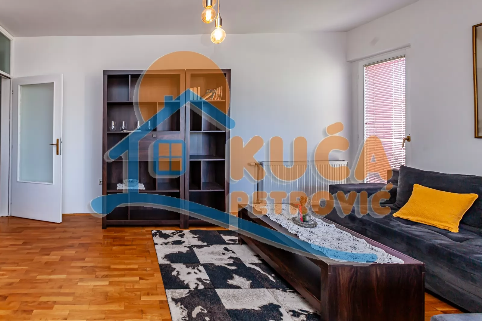 četvorosoban stan, 85 m2, Centar, Prijezdina ID: p-016624 2