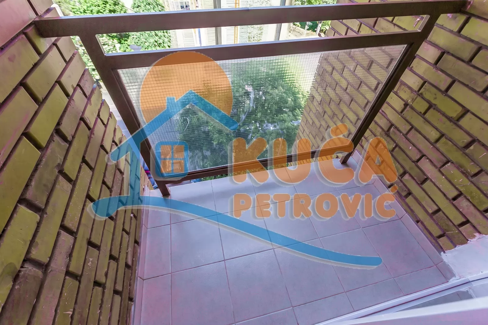 četvorosoban stan, 85 m2, Centar, Prijezdina ID: p-016624 21