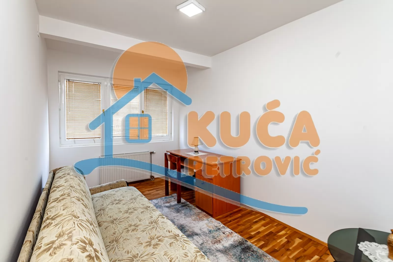 četvorosoban stan, 85 m2, Centar, Prijezdina ID: p-016624 8