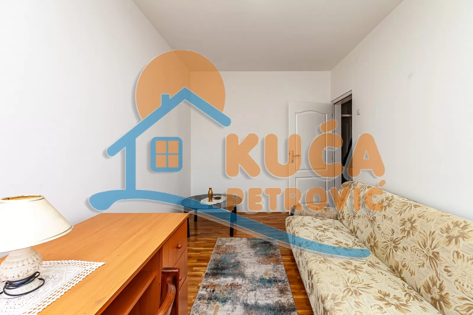 četvorosoban stan, 85 m2, Centar, Prijezdina ID: p-016624 9