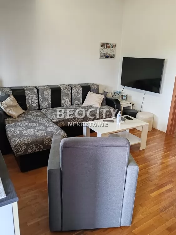 Dvosoban stan, 44 m2, Petlovo brdo, Dobrivoja Petkovica ID: 132826 2