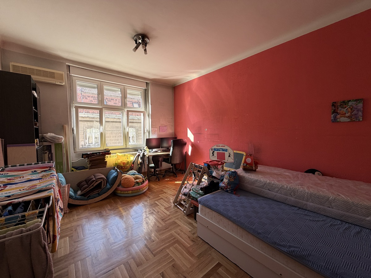 Salonski stan u centru kod Beograda na vodi  106m2 5