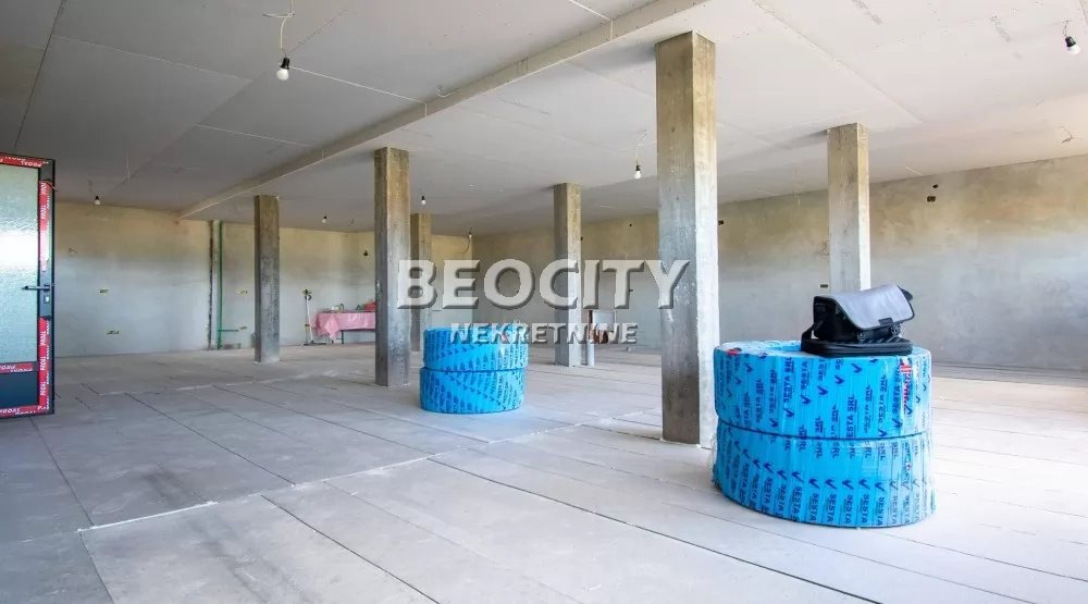 Lokal, 500 m2, Batajnica, Šangajska ID: 132737 1