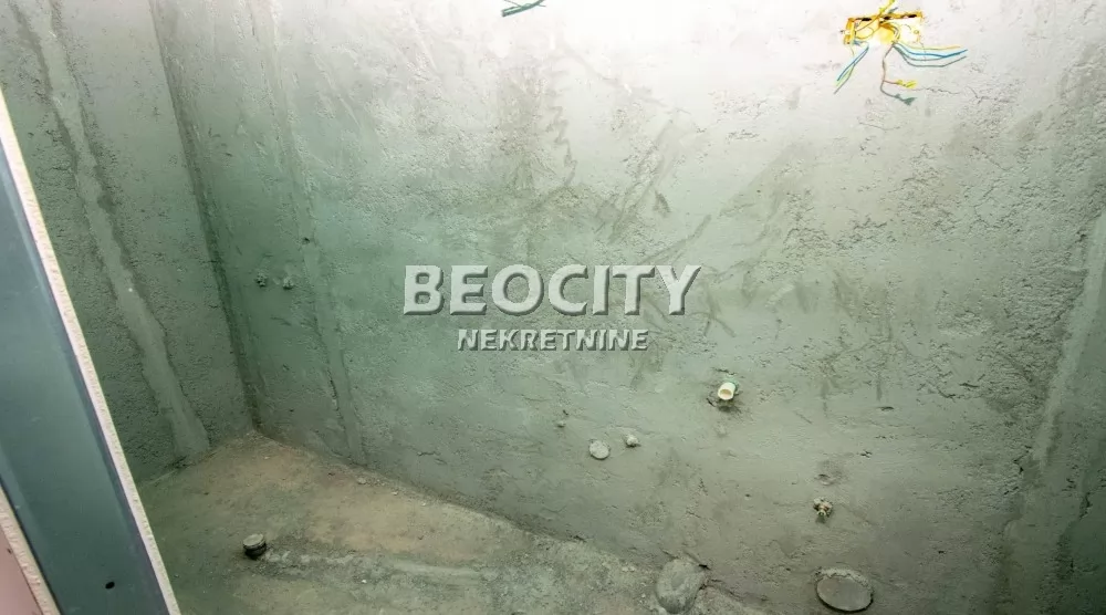 Lokal, 500 m2, Batajnica, Šangajska ID: 132737 11