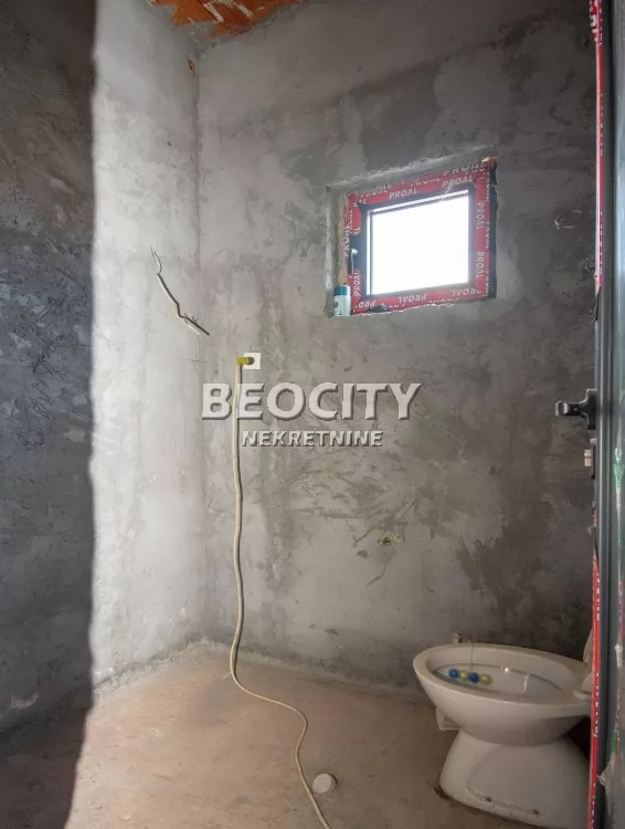 Lokal, 500 m2, Batajnica, Šangajska ID: 132737 14
