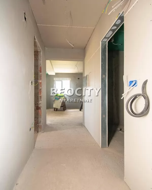 Lokal, 500 m2, Batajnica, Šangajska ID: 132737 5