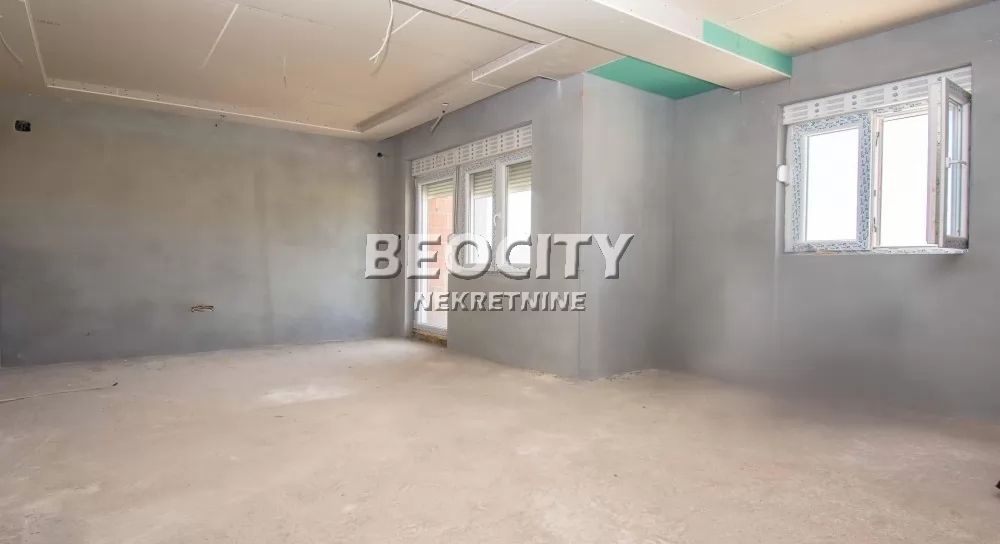 Lokal, 500 m2, Batajnica, Šangajska ID: 132737 6