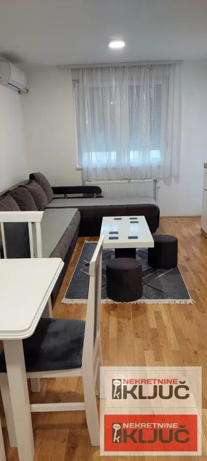 SALAJKA IZDAJE SE JEDNOIPOSOBAN NAMEŠTEN STAN 2