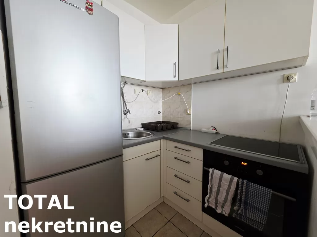 Stan,NOVI SAD,BULEVAR,kv: 53.00, € 185500, ID: 1102443 4