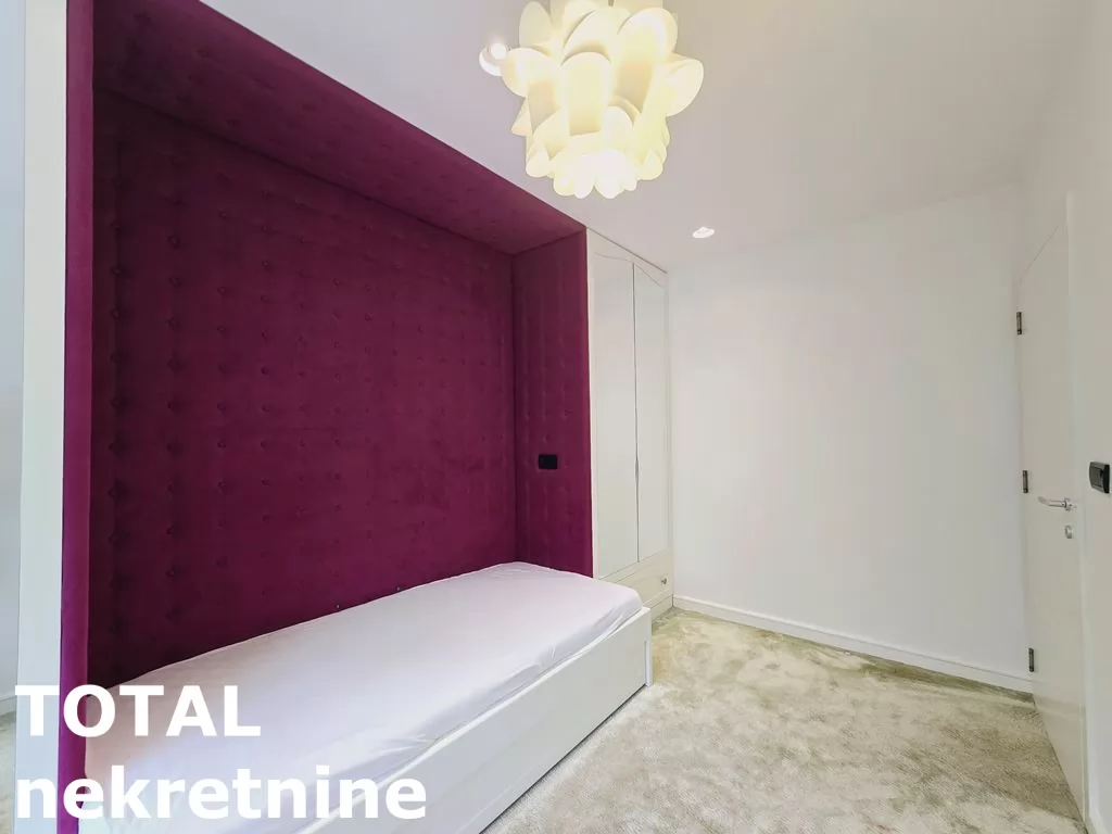 Stan,NOVI SAD,CENTAR,kv: 113.00, € 460000, ID: 1102706 9