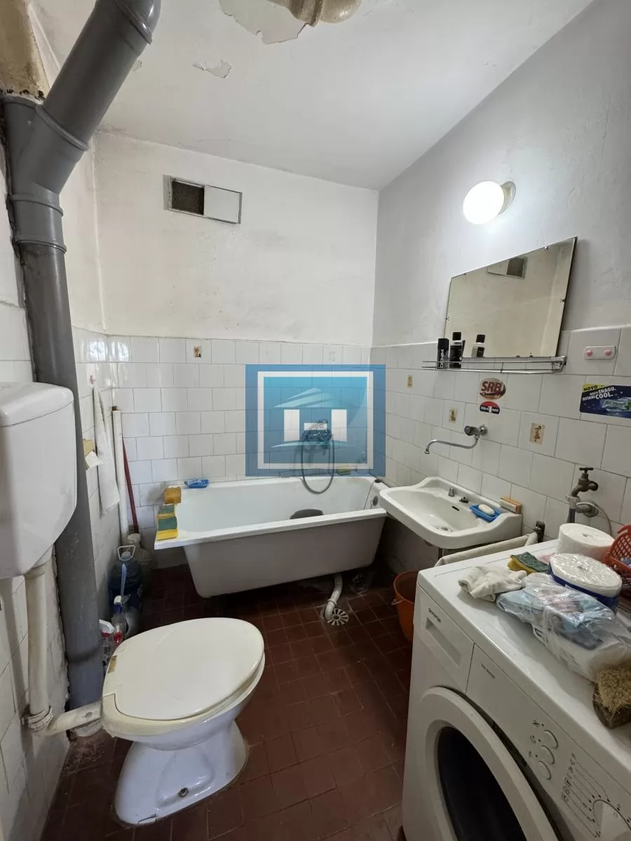 Dvoiposoban stan na Pivari po povoljnoj ceni 11
