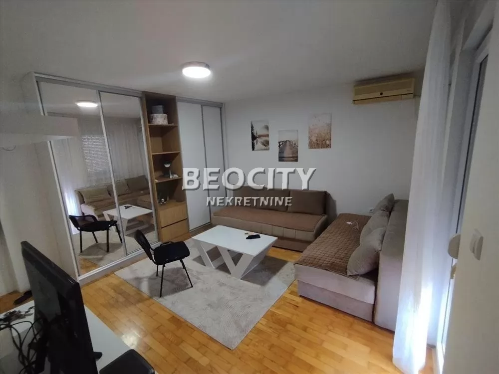 Dvosoban stan, 45 m2, Grbavica ID: 132314 1