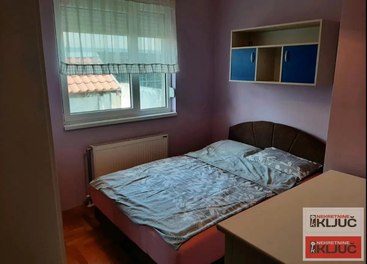 PODBARA IZDAJE SE JEDNOIPOSOBAN NAMEŠTEN STAN 6