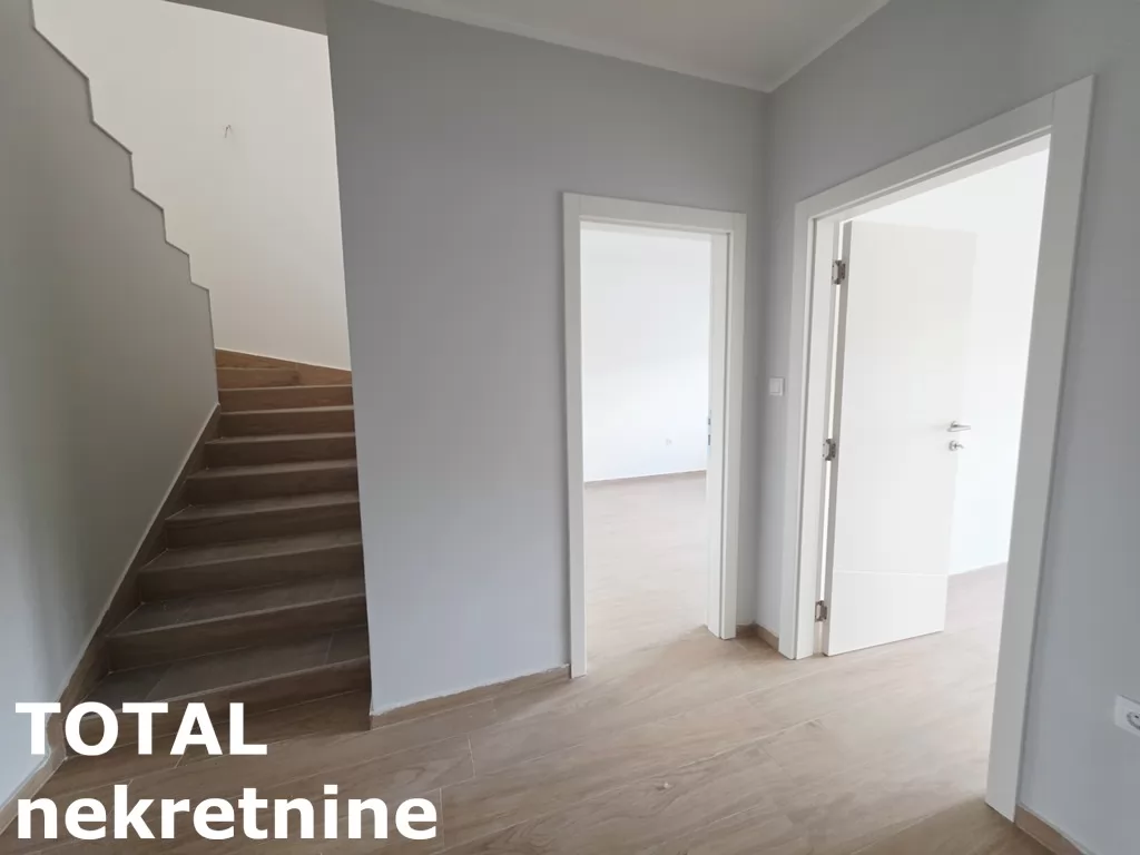 Stan,NOVI SAD,BULEVAR PATRIJARHA PAVLA,kv: 154.00, € 338800, ID: 1101671 10