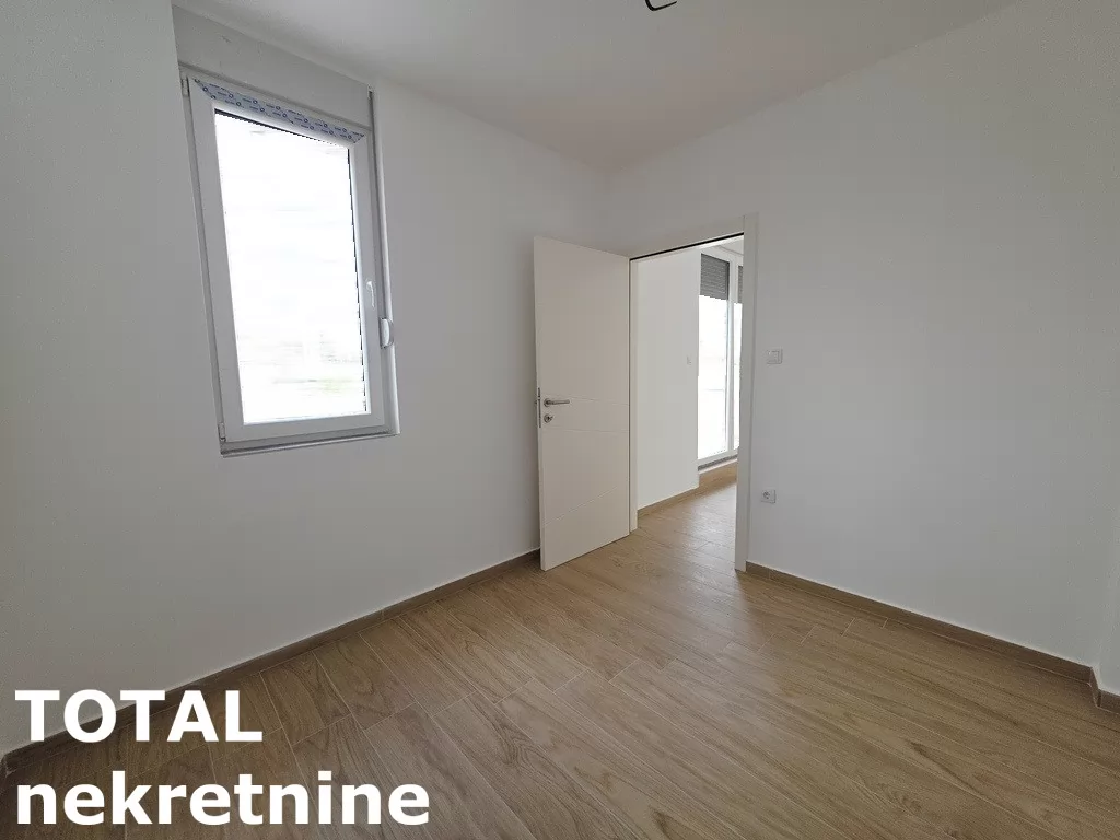 Stan,NOVI SAD,BULEVAR PATRIJARHA PAVLA,kv: 154.00, € 338800, ID: 1101671 23